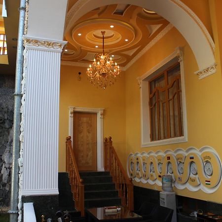 Atlas B&B Hotel Dusjanbe Eksteriør bilde